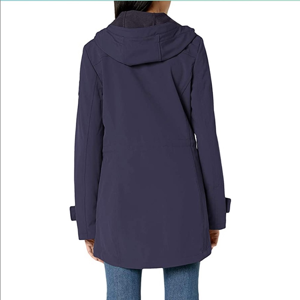 NWT Tommy Hilfiger womens Iconic Sporty Hooded Soft Shell Rain Jacket NAVY - Picture 2 of 4